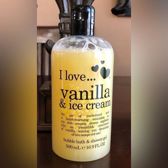 I LOVE ... - NWT - Vanilla & Ice Cream Bubble Bath & Shower Gel. 16.9 fl. oz. - Picture 5 of 13